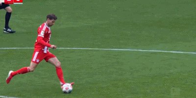 1774136347260010769.gif 拜仁.gif